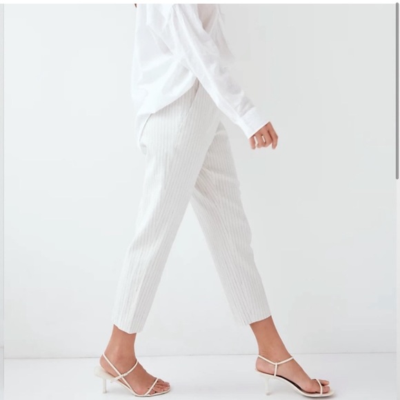 Babaton aritzia Conan linen pants like new. - Picture 4 of 8